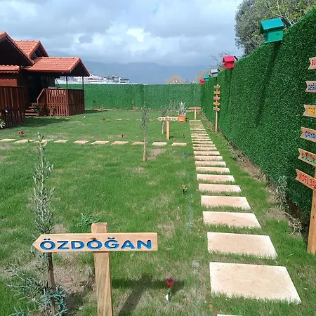 Alin Bungalow Oezdogan Ev